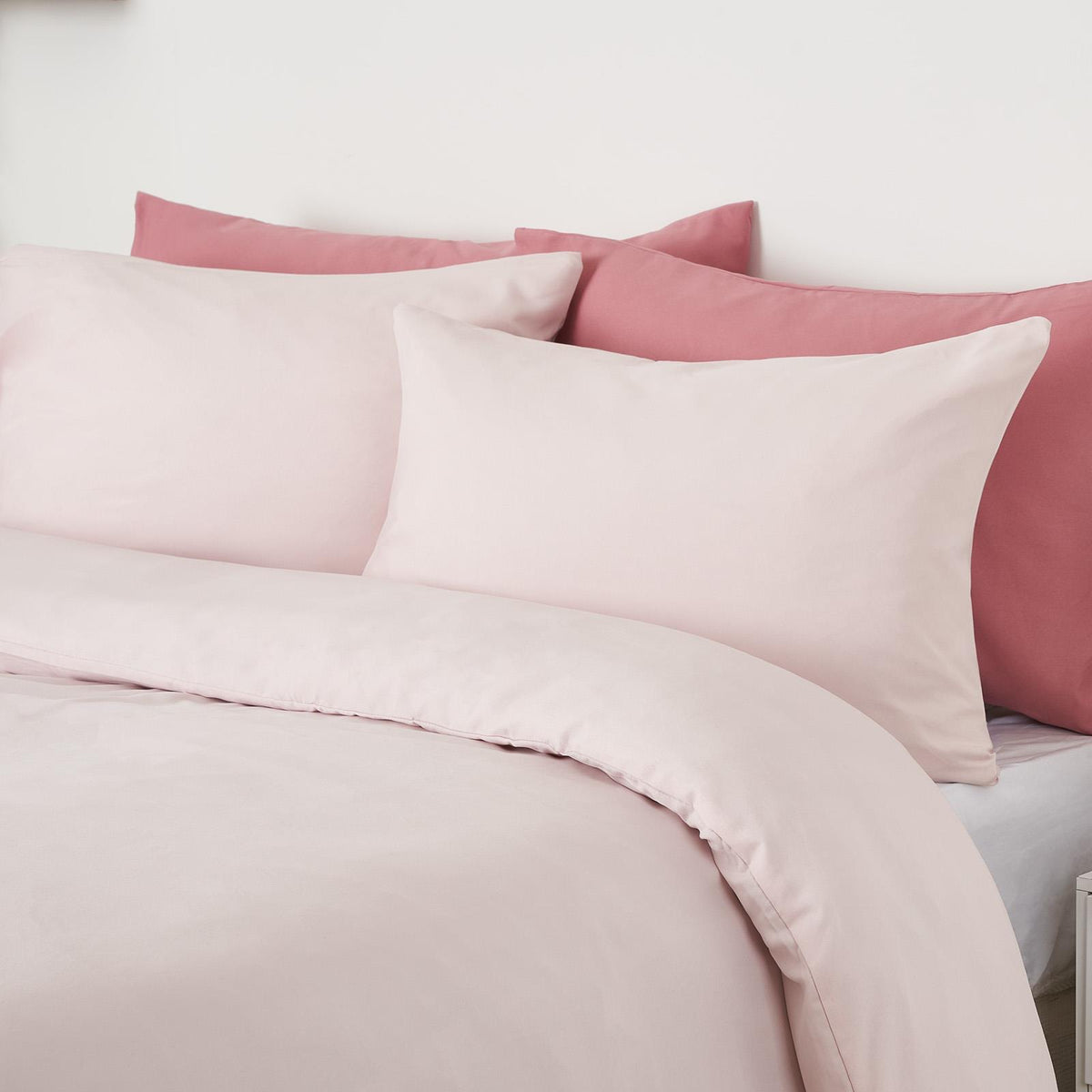 OHS Microfibre Housewife Pillowcases Set 2 Pack Wrinkle Resistant Pillow Covers