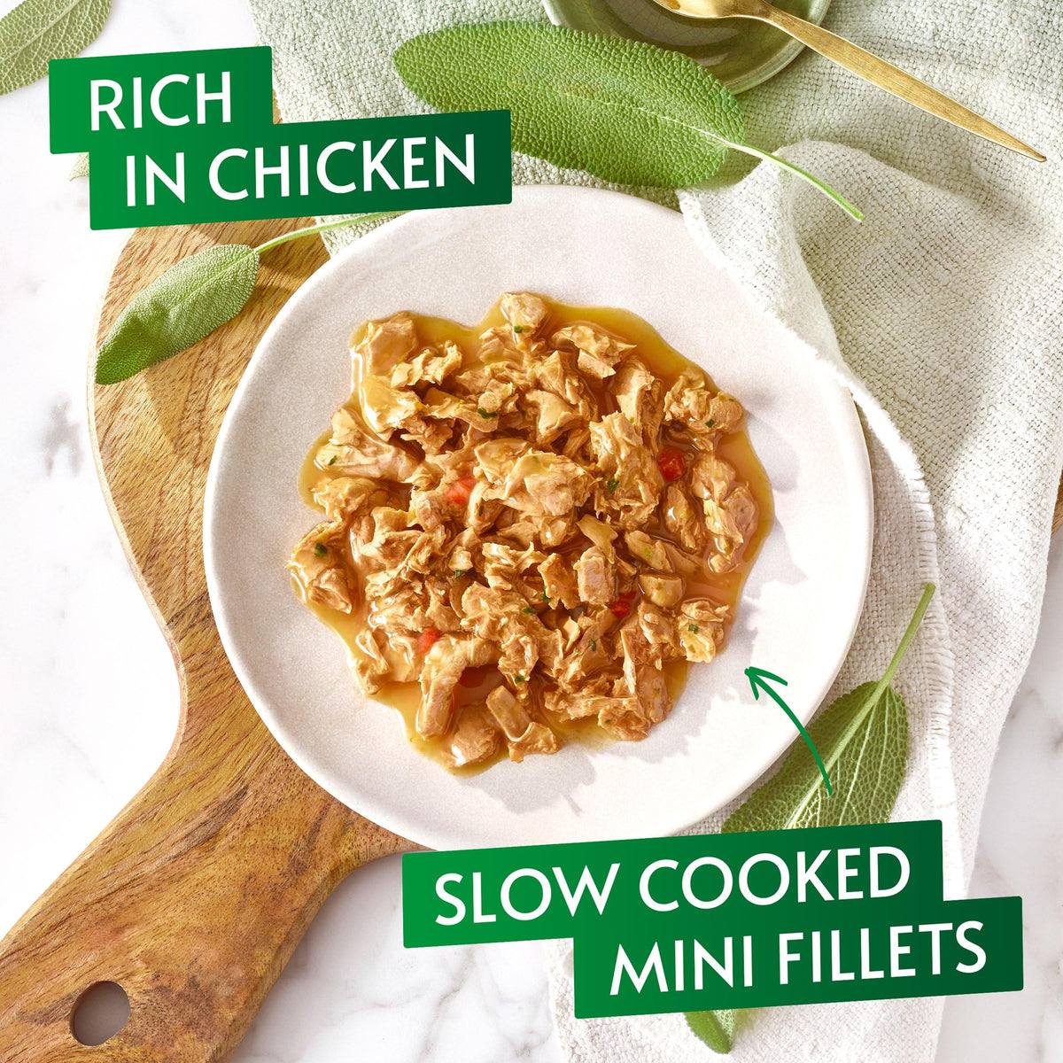 GOURMET Nature's creations (Rich in Chicken, garnished with spinach & tomatoes and Rich in Turkey, garnished with spinach and parsnip) Wet Cat Food Can 8x85g