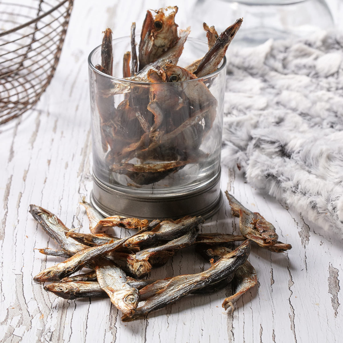Hollings Sprats Dog Treats, 100% Natural with Fresh Fish Air Dried Treats for Dogs, Hypoallergenic and Grain Free 100g (Pack of 10)