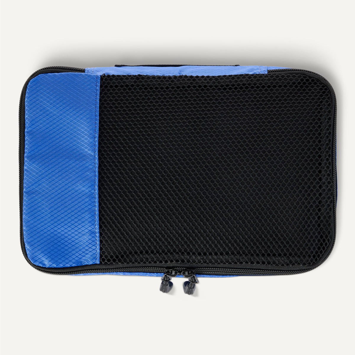 Amazon Essentials 4-Piece Packing Cubes Travel Accessories Set, Luggage Organiser with Double Zip, Mesh Top, 100% Polyester, Medium, Black (Previously Amazon Basics)