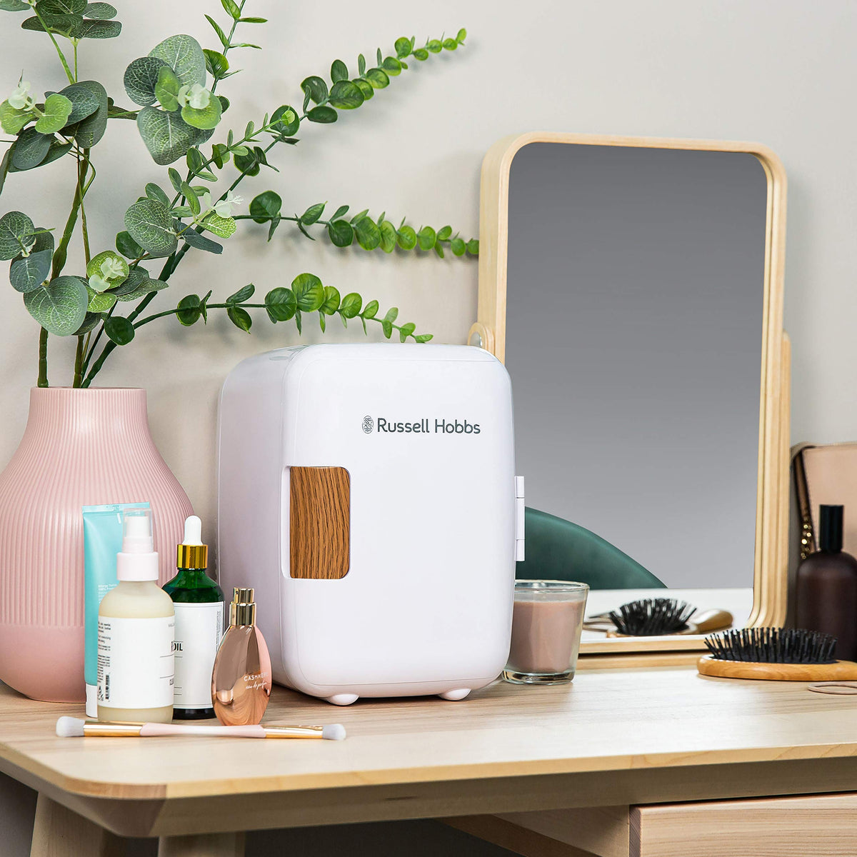 Russell Hobbs RH4CLR1001 4L/6 Can Portable Mini Cooler & Warmer for Drinks, Cosmetics/Makeup/Skincare, AC/DC Power, Retro Style, White, For Bedroom, Home, Caravan, Car