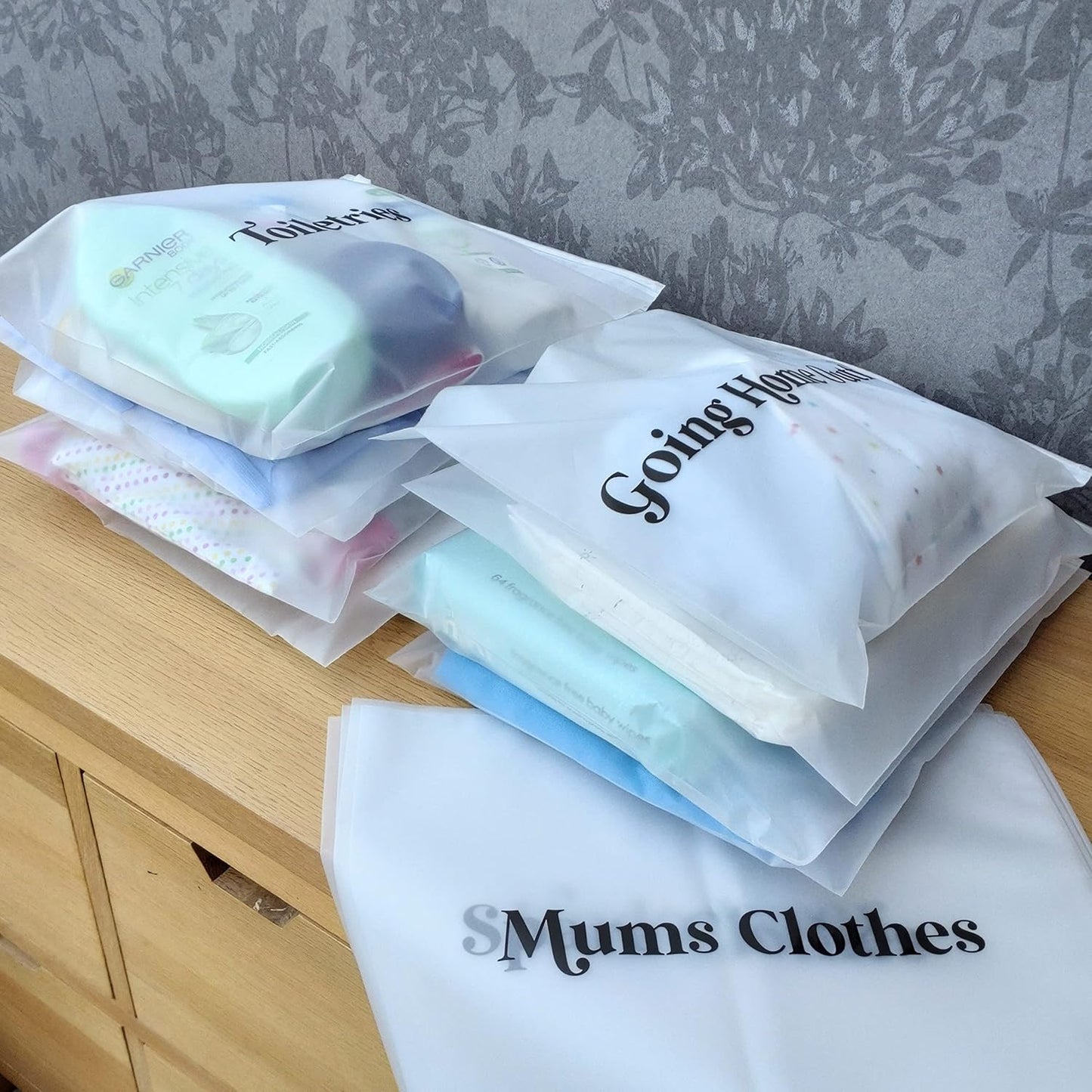 23x Baby Hospital Maternity Organiser Bags Essentials | Baby Shower | Mum to Be | Labor & Delivery Bag Labels