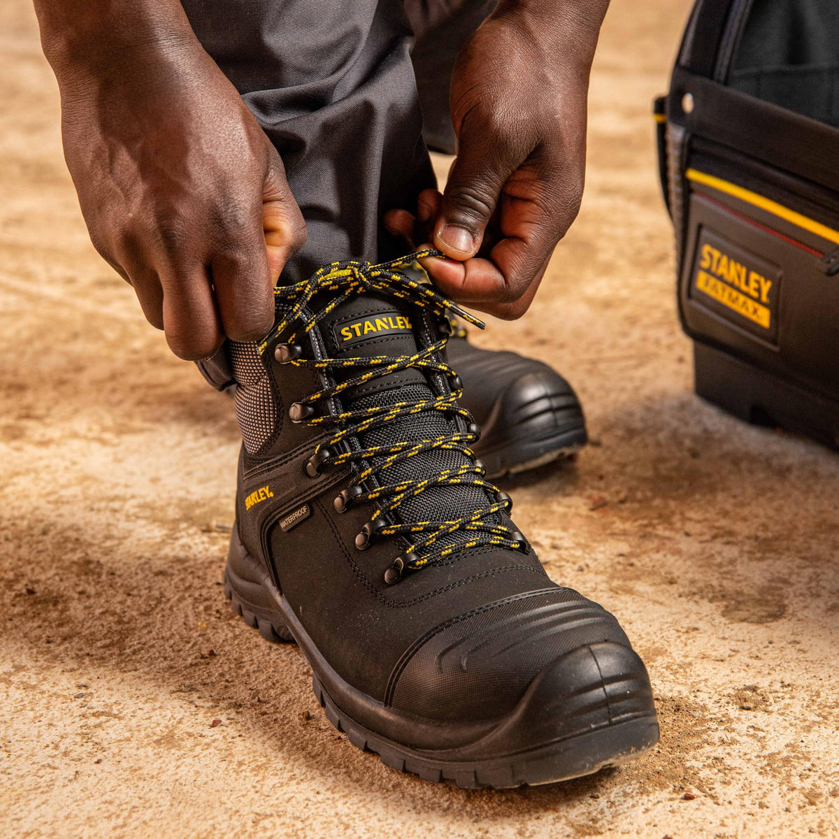 STANLEY Branxton Men's Leather, Steel Toe, Steel Midsole Plate, Waterproof, Safety Work Boot