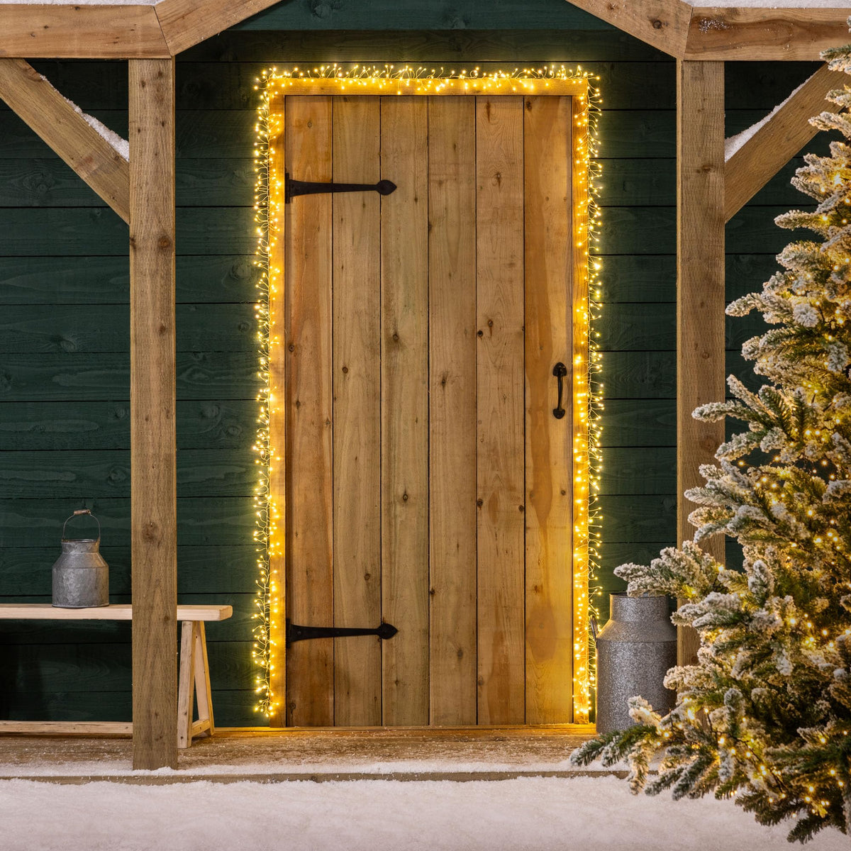 Christow Cluster Light Christmas Door Garland, 800 LEDs, Multi-Coloured
