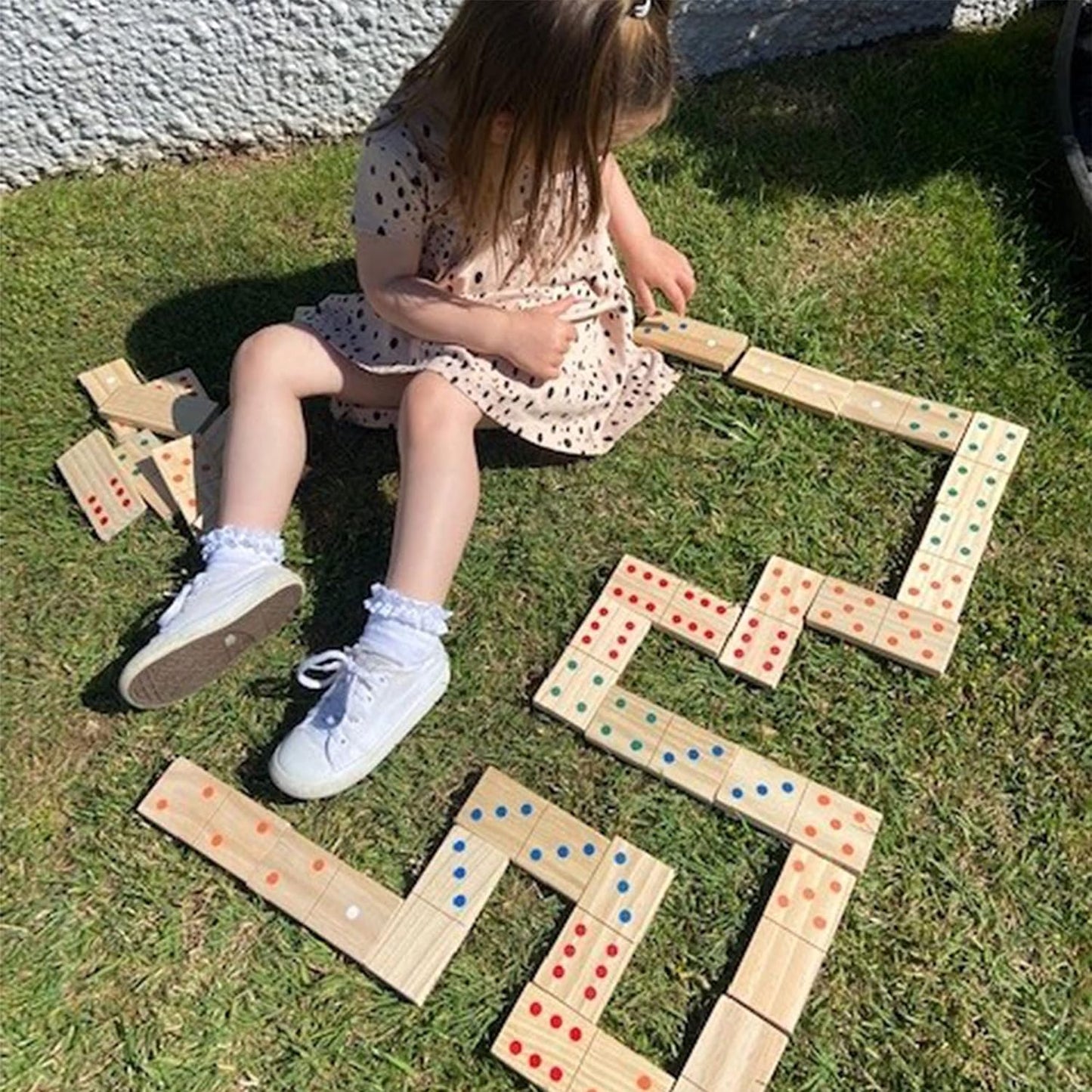 Jaques of London Wooden Giant Dominoes | Garden Games for Kids | Dominoes for Children | Outdoor Games | Since 1795