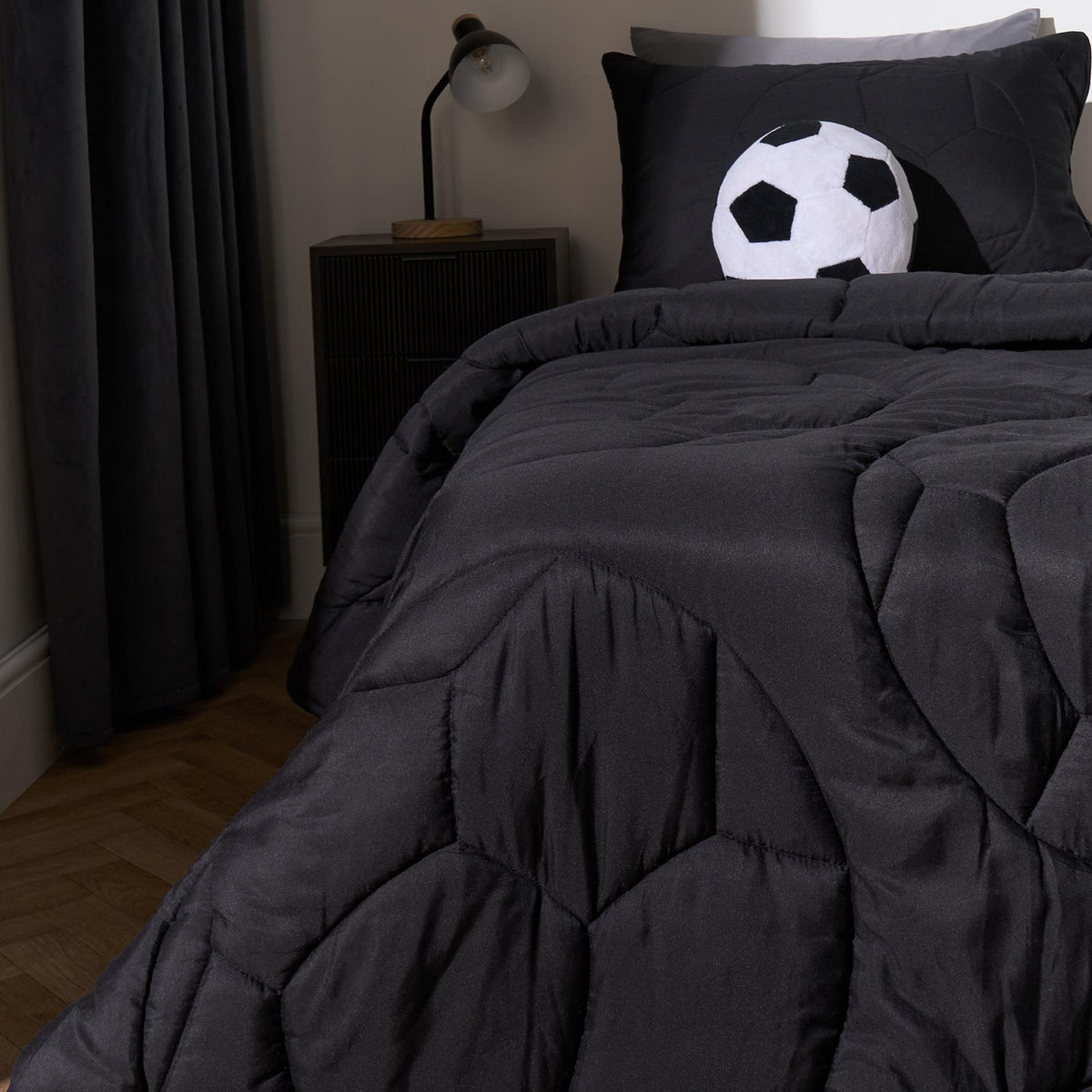 OHS Football Coverless 7.5 Tog Duvet with Pillowcase Embossed Quilt Bedding Set