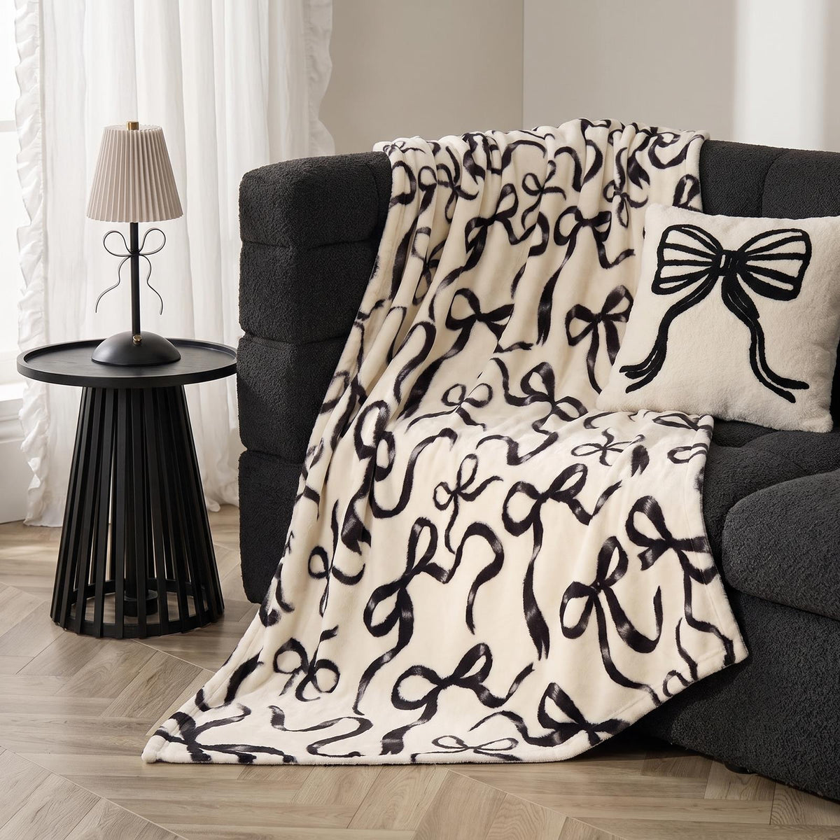 OHS Teddy Fleece Blanket Festive Bow Ribbon Supersoft Warm Thermal Throw