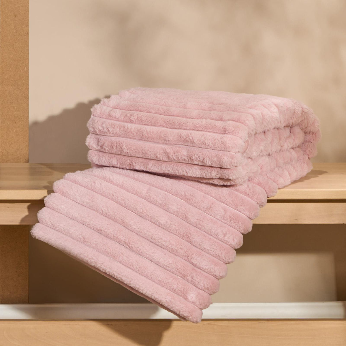 OHS Faux Fur Ribbed Fleece Throw Over Bed Blanket Warm Supersoft
