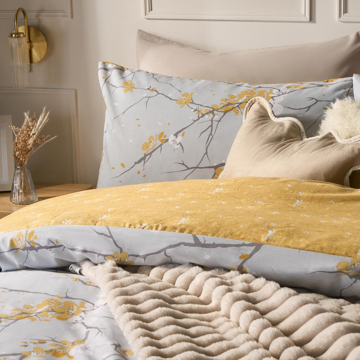 OHS Spring Blossoms Duvet Cover with Pillowcases Bedding Set Blush Ochre