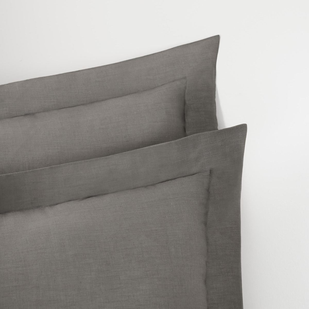 OHS Multi-Pack Polycotton Hotel Style Housewife Oxford Edge Pillowcase Set