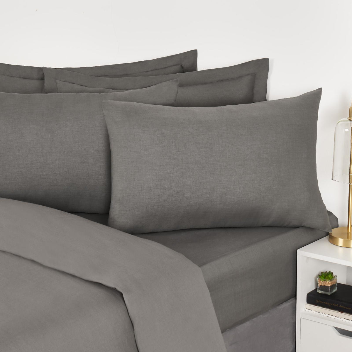 OHS Multi-Pack Polycotton Hotel Style Housewife Oxford Edge Pillowcase Set