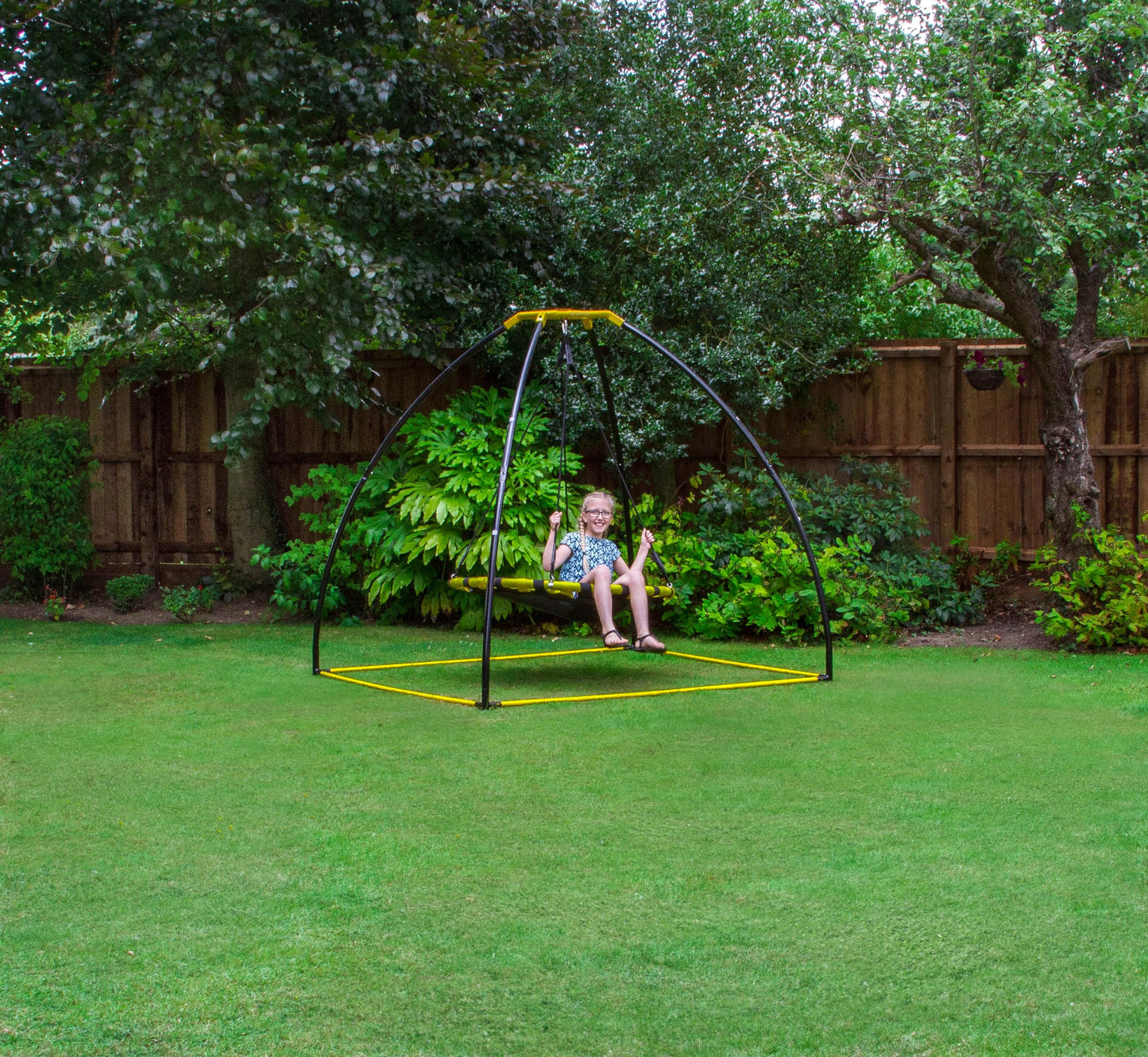 JumpKing UFO Swing Trampoline With Round/Rectangular Seat | Comfortable & Sturdy Kids Trampoline With 360° Range, EVA Foam Cushion, Great For Outdoor Fun & Relaxing, For Grass Or Woodchip Areas