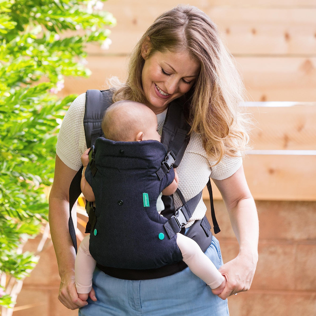 Infantino Flip Advanced 4-in-1 Baby Carrier - Ergonomic, Convertible, Face-in and Face-Out Front and Back Baby Carrier for Newborn to Toddler 3,6-14,5kg, Grey
