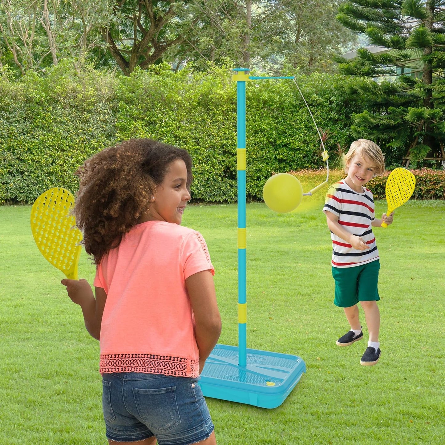 Swingball Early Fun All Surface Junior Set, for Kids Ages 3 and up, Introduction, Foam Ball and Small Hand Bats, Tangle Free Top Spinner, Base on All Surfaces
