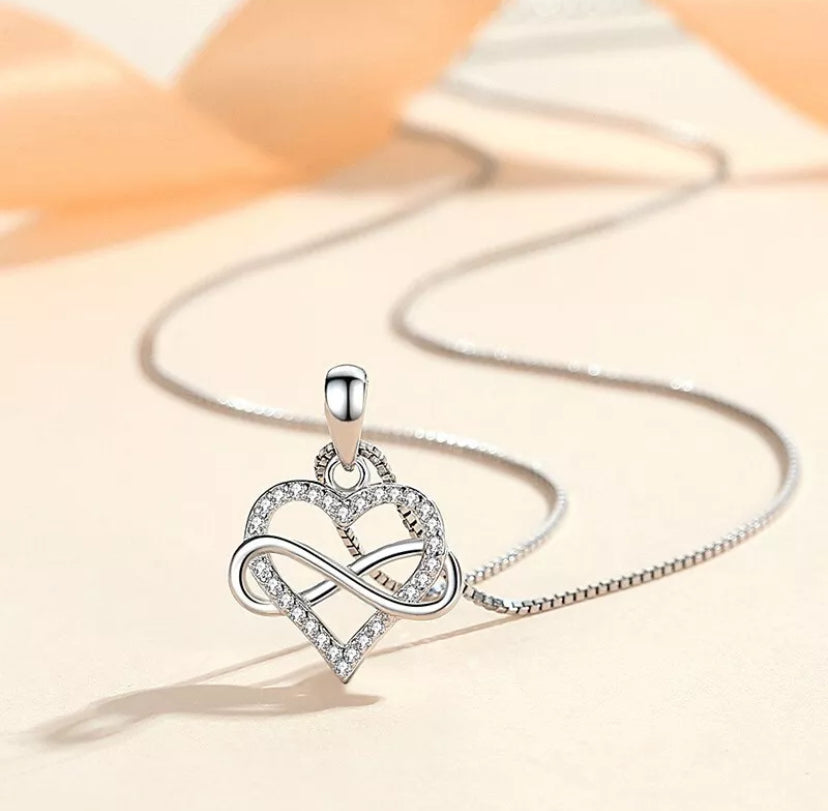 925 Sterling Silver Crystal Heart Pendant Necklace Women Girls Jewellery Gift