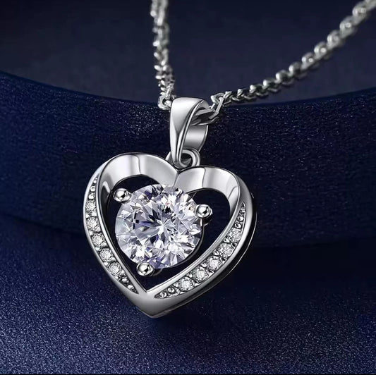 925 Sterling Silver Crystal Love Heart Pendant Necklace Women Jewellery Gift