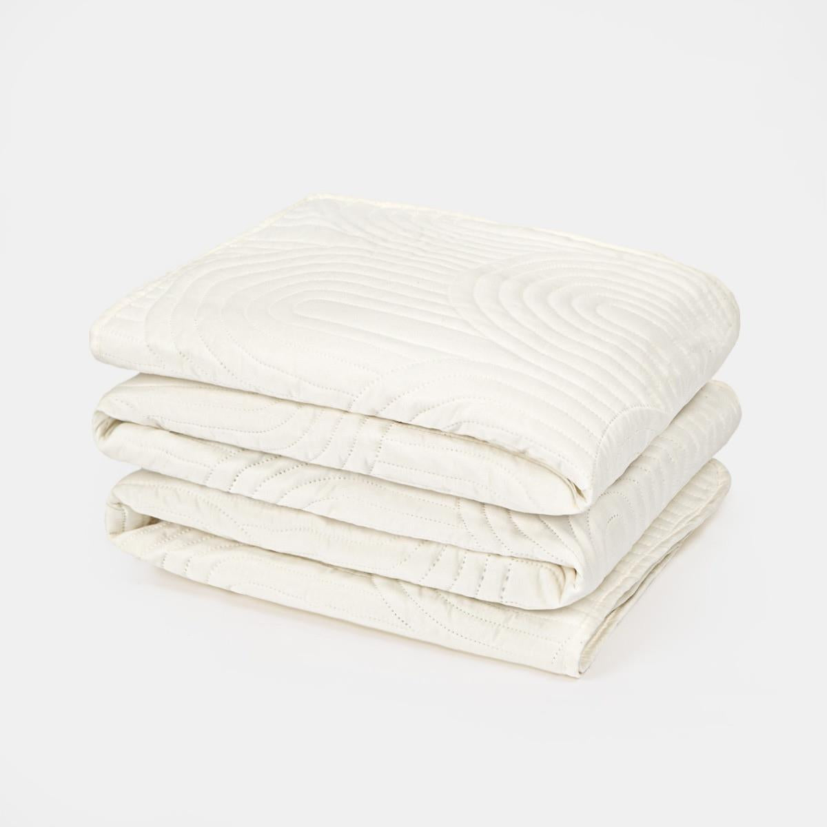 OHS Quilted Arches Throw Pinsonic Blanket Winter Soft Warm Bedspread