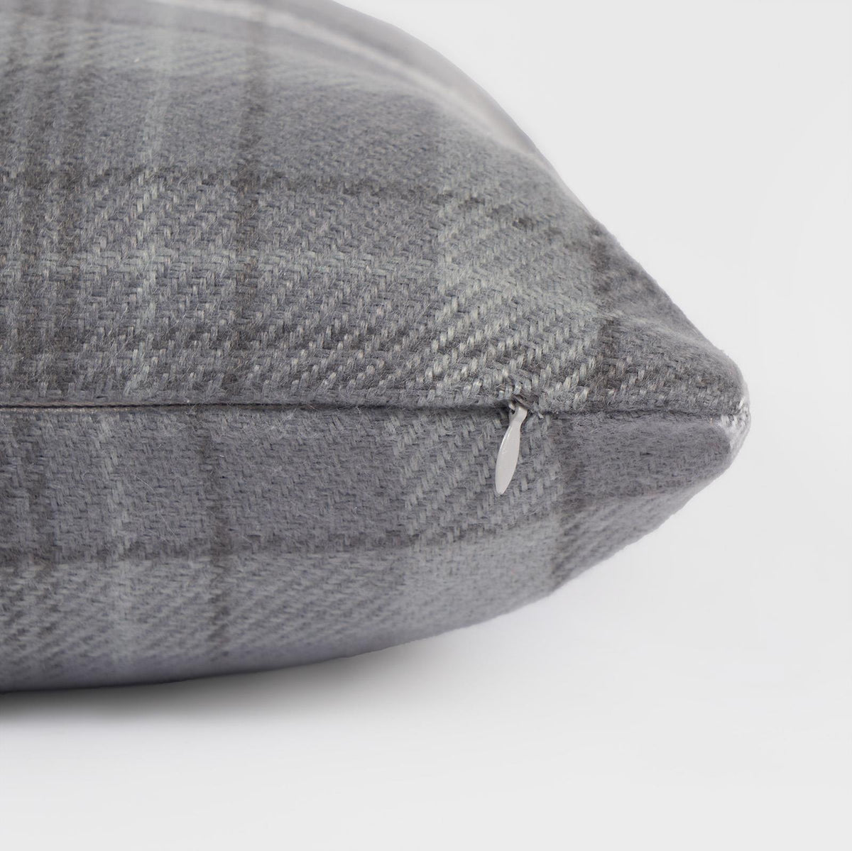 Woven Check Cushion Covers Tartan Pack of 2/4 Filled Case Pad Set 18" x 18" Home