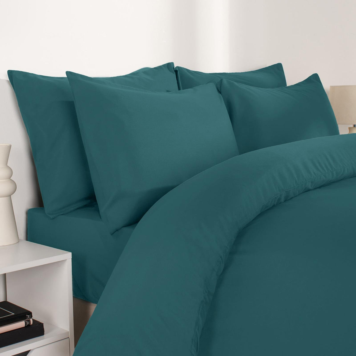 OHS Microfibre Housewife Pillowcases Set 2 Pack Wrinkle Resistant Pillow Covers