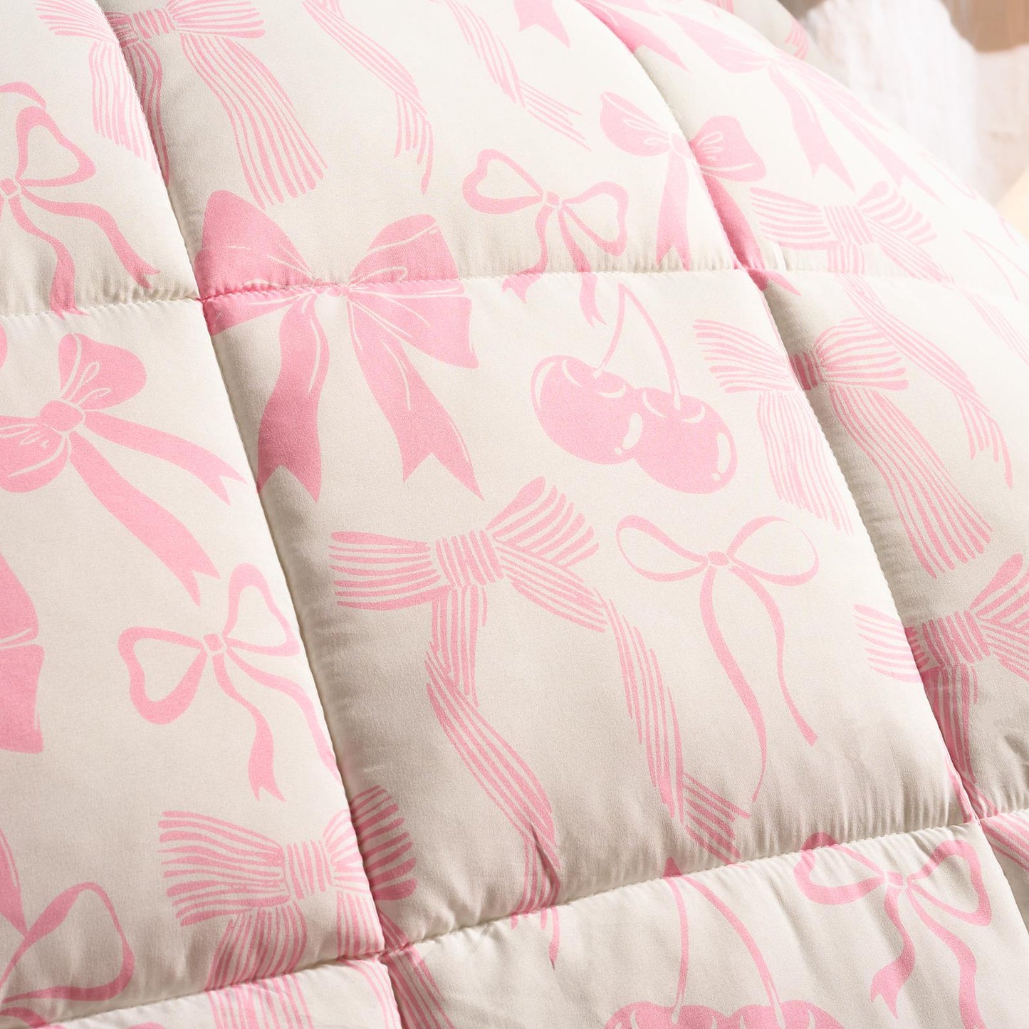 OHS Frill Edge Coverless 7.5 Tog Duvet Bows Print Bedding Set with Pillowcase