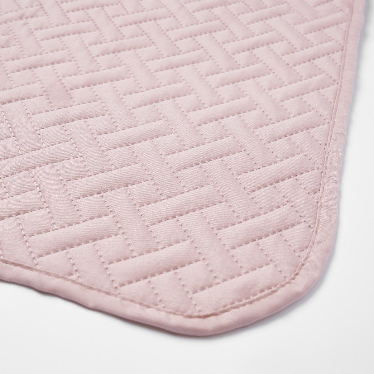 Brentfords Geo Quilted Bedspread Blanket Pinsonic Throw Large Sofa Bed Comforter