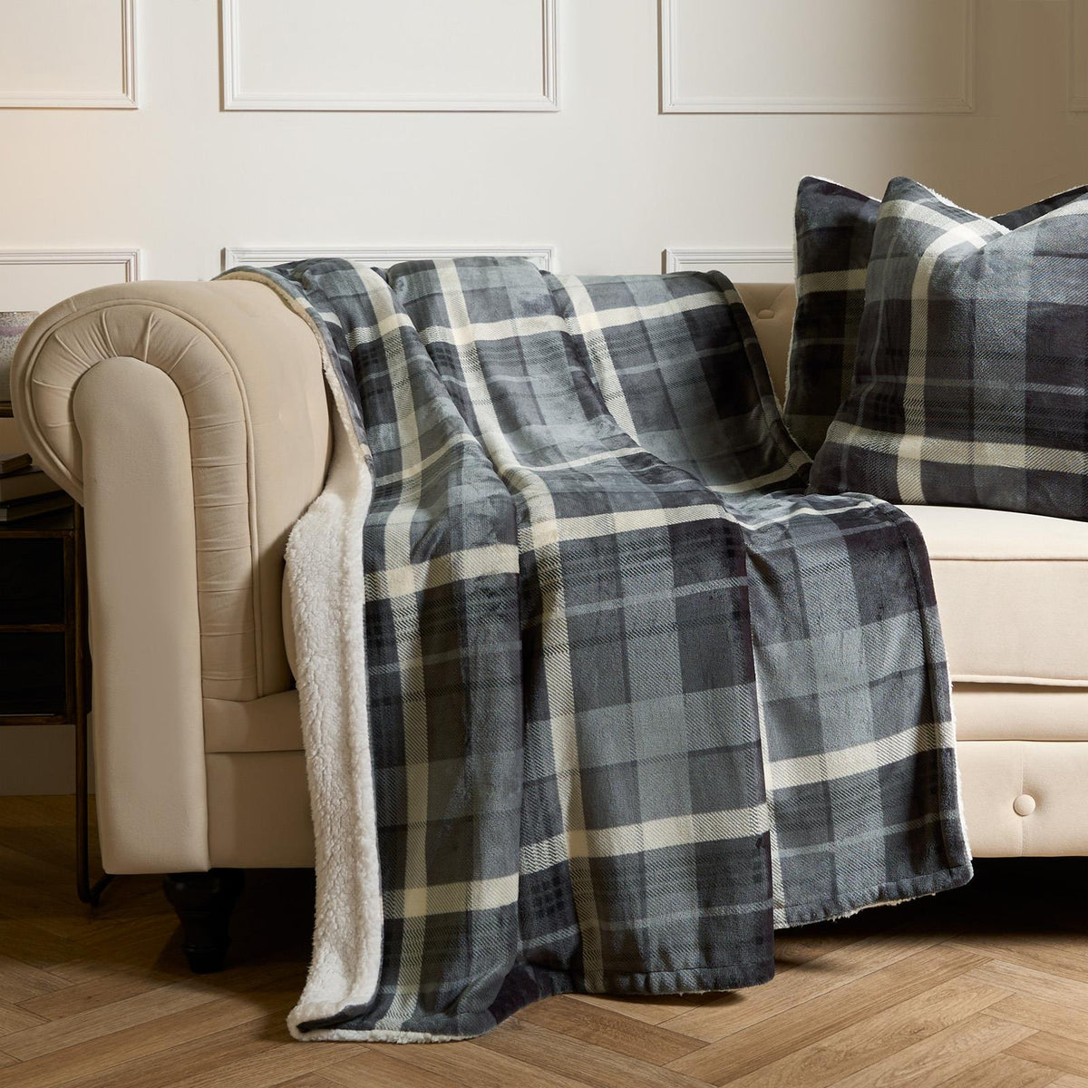OHS Tartan Throw Sherpa Fleece Plush Flannel Blanket Warm Xmas Soft Bedspread