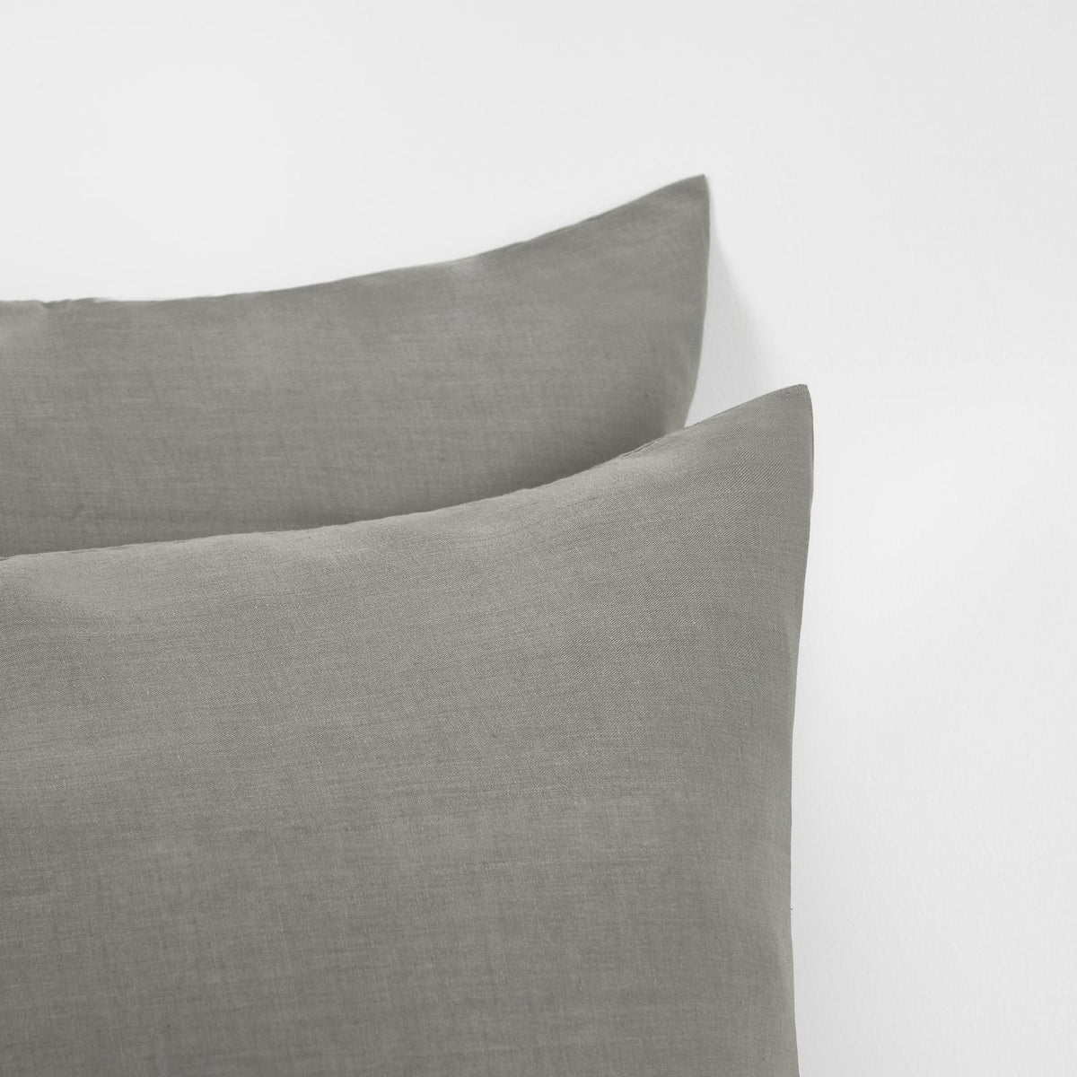 OHS Multi-Pack Soft Cotton Hotel Style Housewife Oxford Edge Pillowcase Set