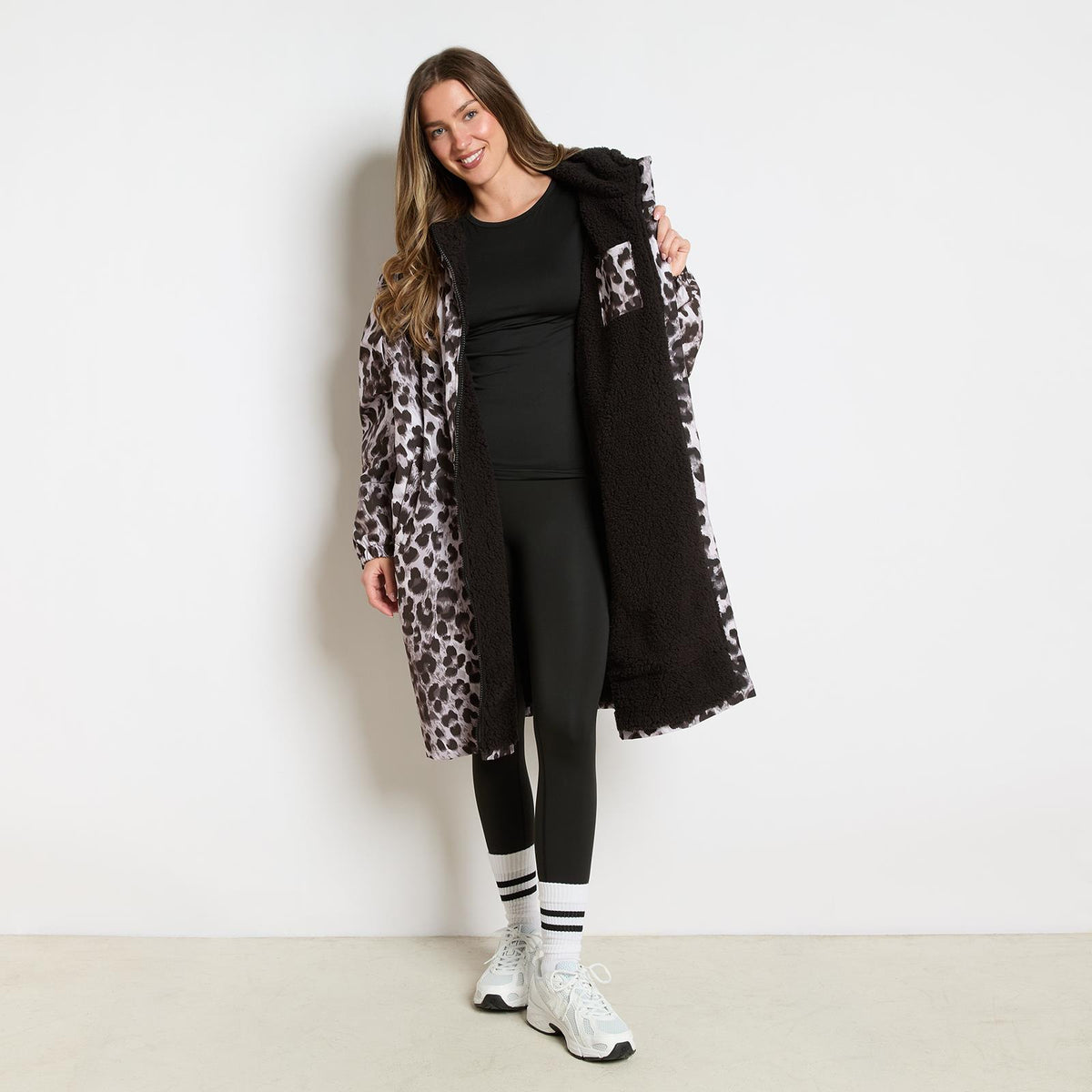 OHS Drying Changing Robe Sherpa Lined Water Resistant Oversize Coat Adults Kids