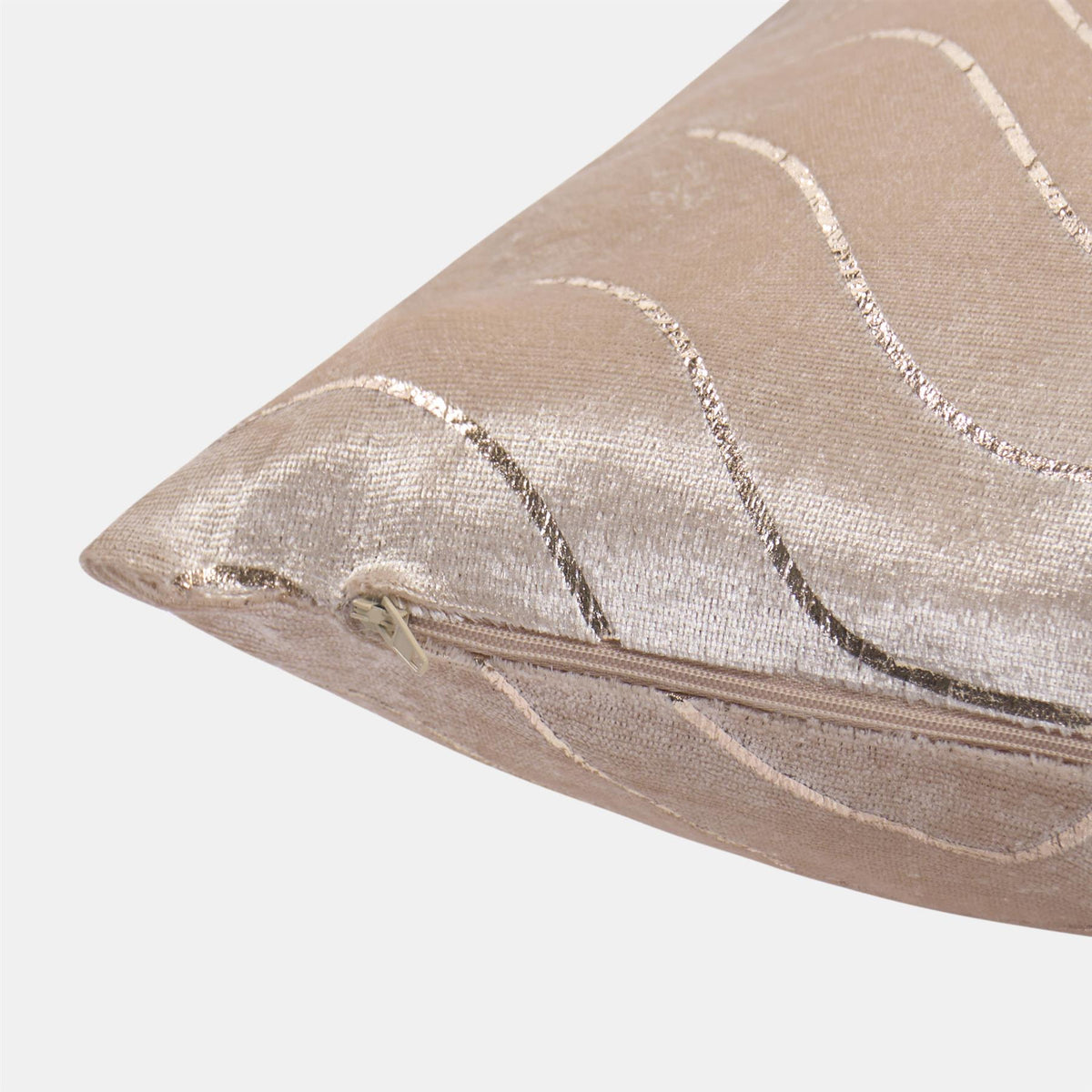 Velvet Cushion Covers Metallic Wave 2/4 Pack of Filled Plump Pads Home Decor Set