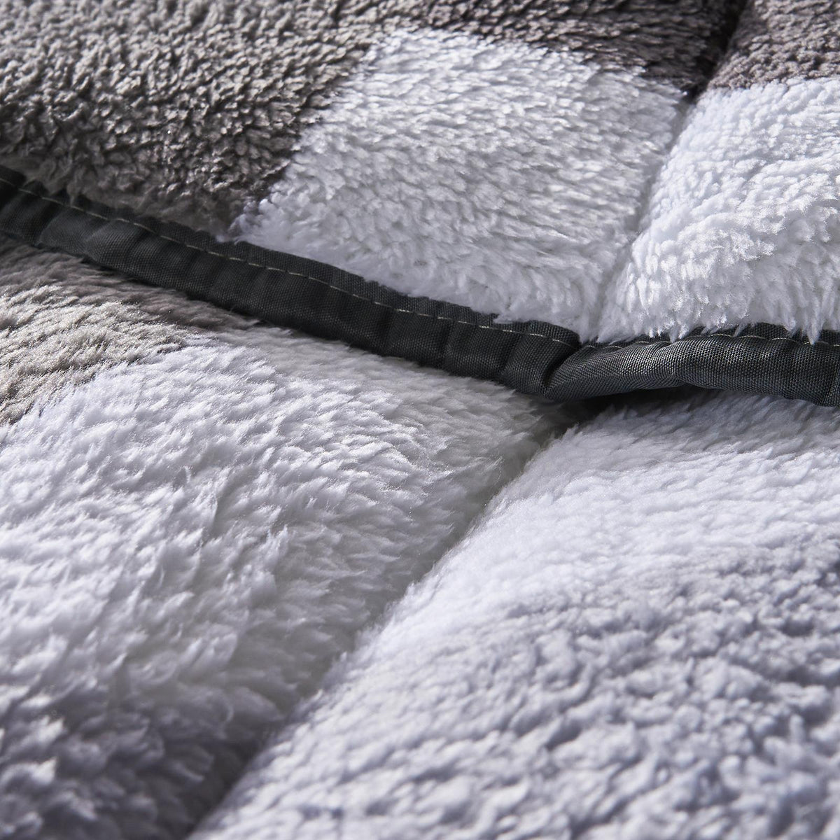 OHS Geometric Teddy Fleece Coverless Duvet Quilt Bedding Set 10.5 TOG Pillowcase