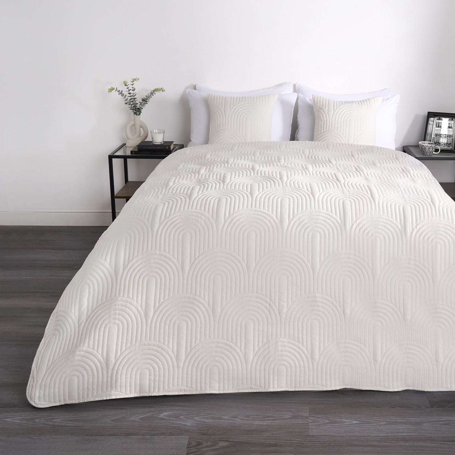 OHS Quilted Arches Throw Pinsonic Blanket Winter Soft Warm Bedspread