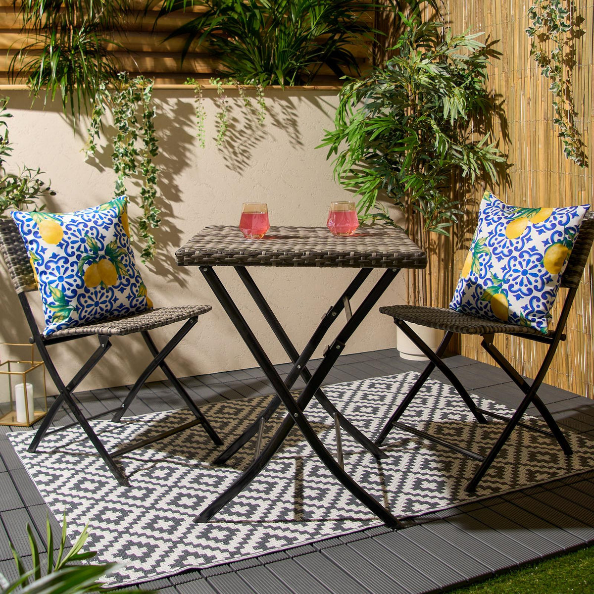 Outdoor Cushion Cover Lemon Garden Water Resistant Filled Inserts Furniture Pads