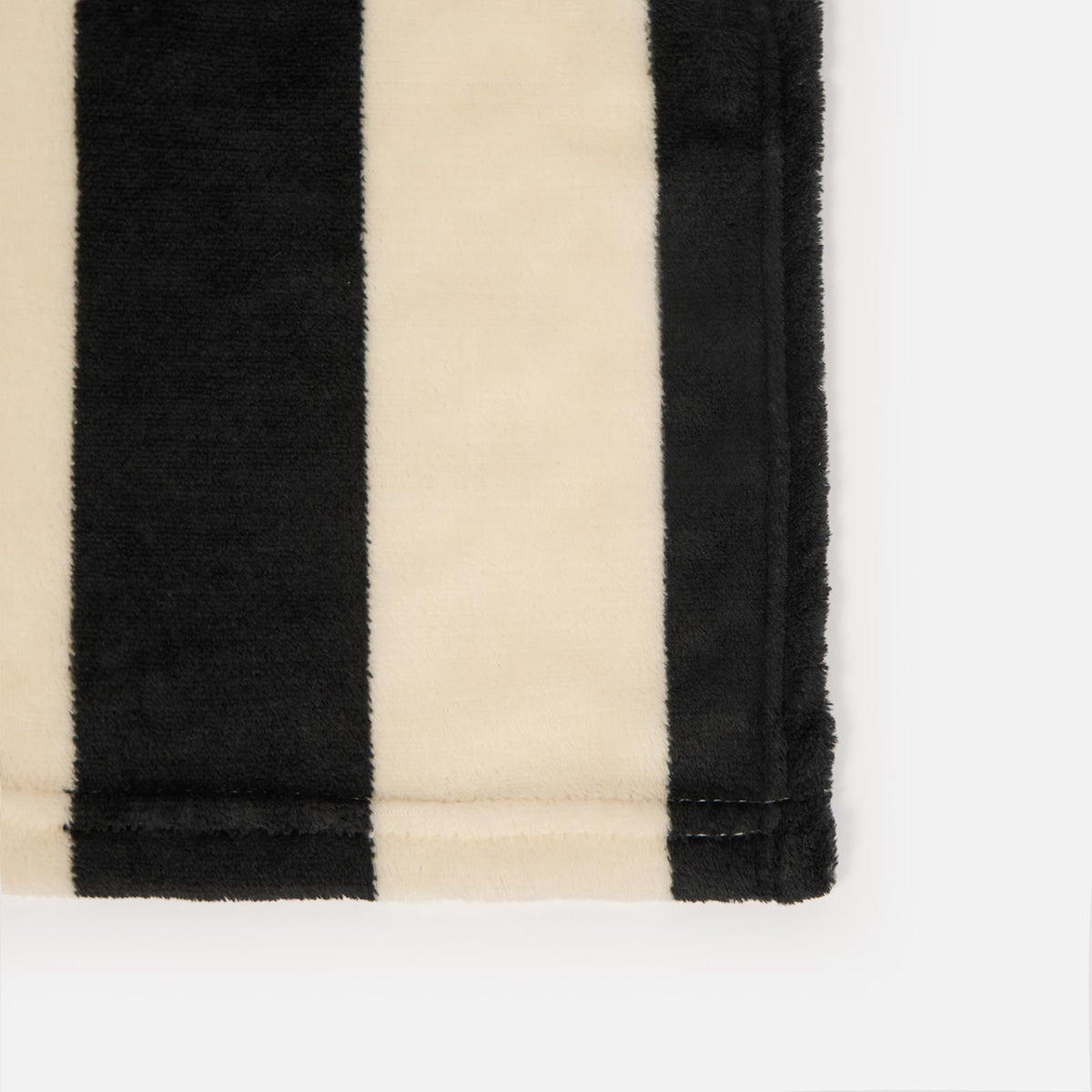 Stripe Fleece Throw Over Bedspread Ultra Soft Warm Sofa Bed Blanket Travel Plush
