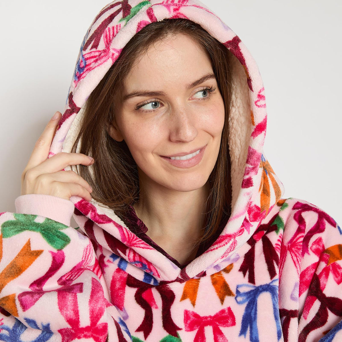OHS Bows Print Hooded Blanket Adult Kids Sherpa Lined Winter Family Hoodie