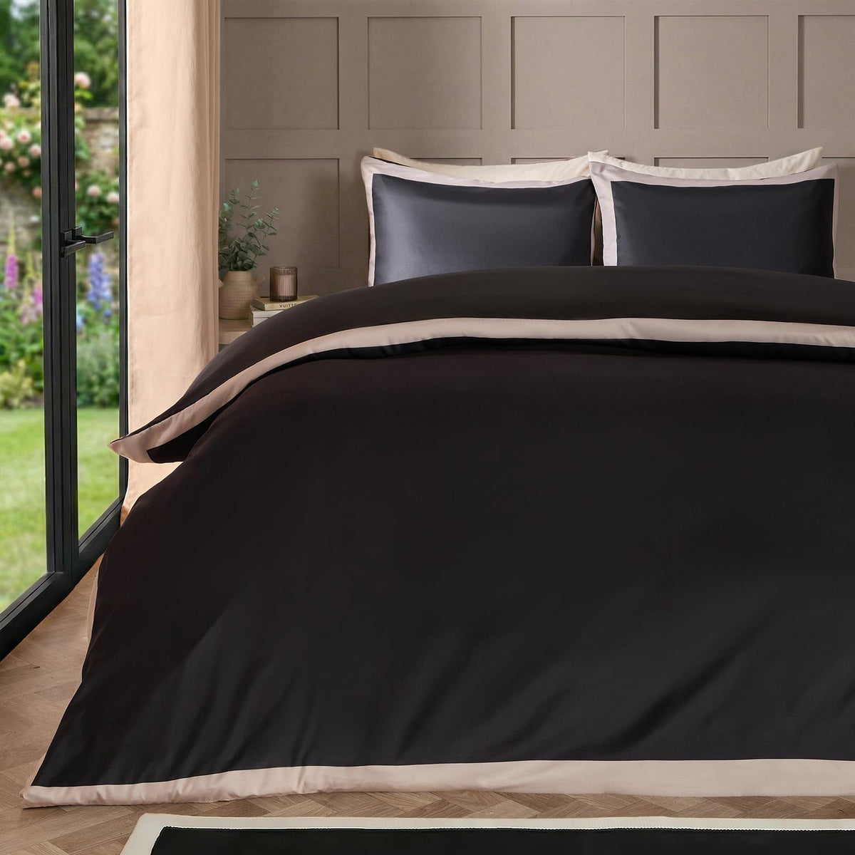 OHS Contrast Border Bedding Set Soft Microfibre Duvet Cover with Pillowcases