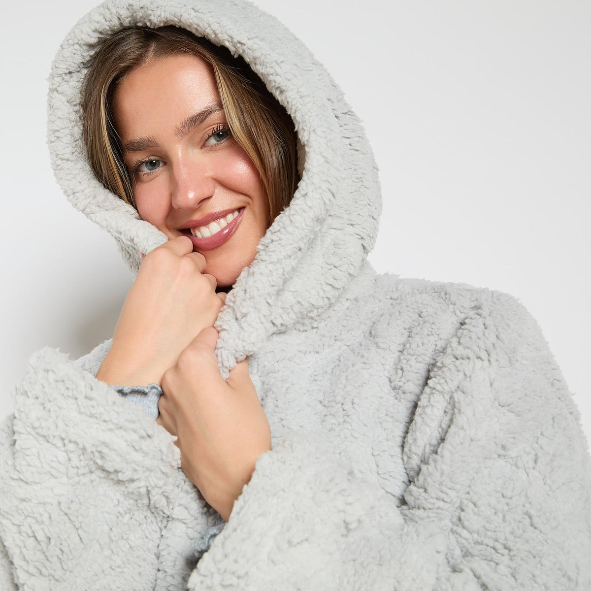 OHS Braided Fleece Dressing Gown Robe Womens Supersoft Hooded PJ Loungewear