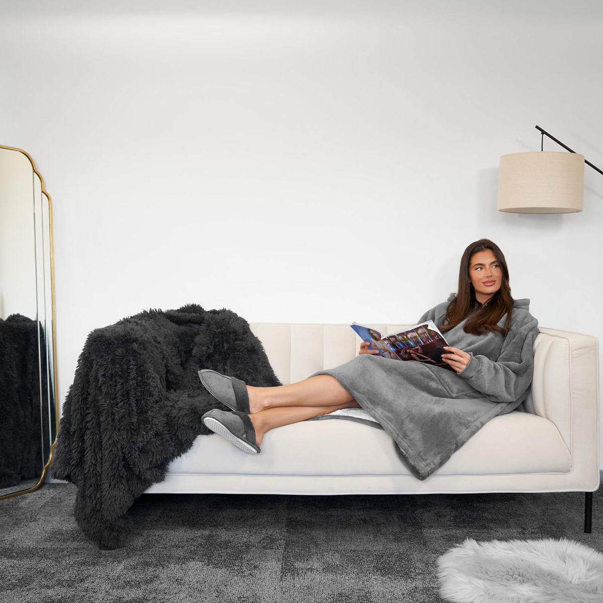 OHS Extra Long Hoodie Blanket Oversized Soft Sherpa Fleece Giant Sweatshirt