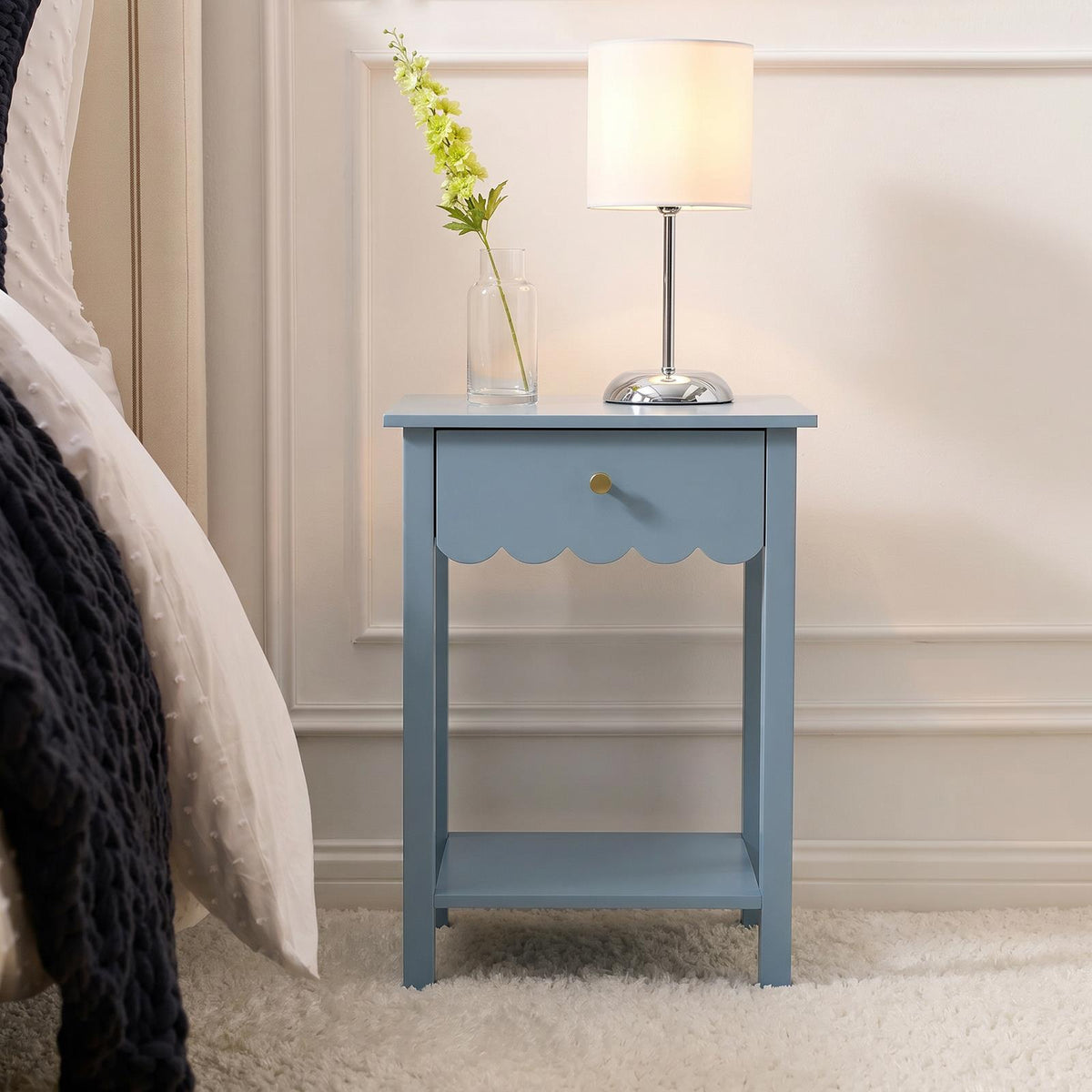 OHS Scallop Bedside Wood Nightstand 1 Drawer Storage Unit End Table Home Decor