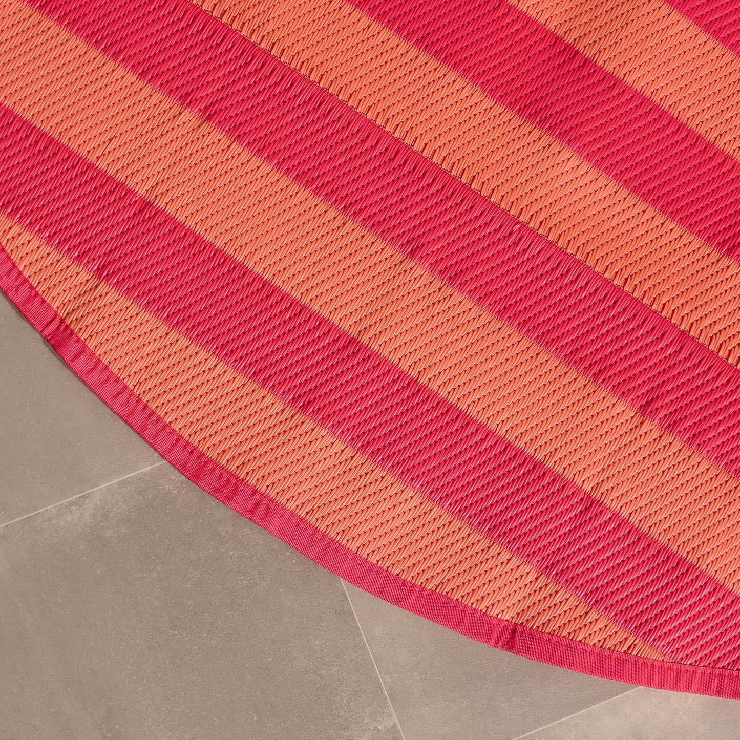 OHS Stripes Garden Rug Outdoor Waterproof Area Mat Patio Decor