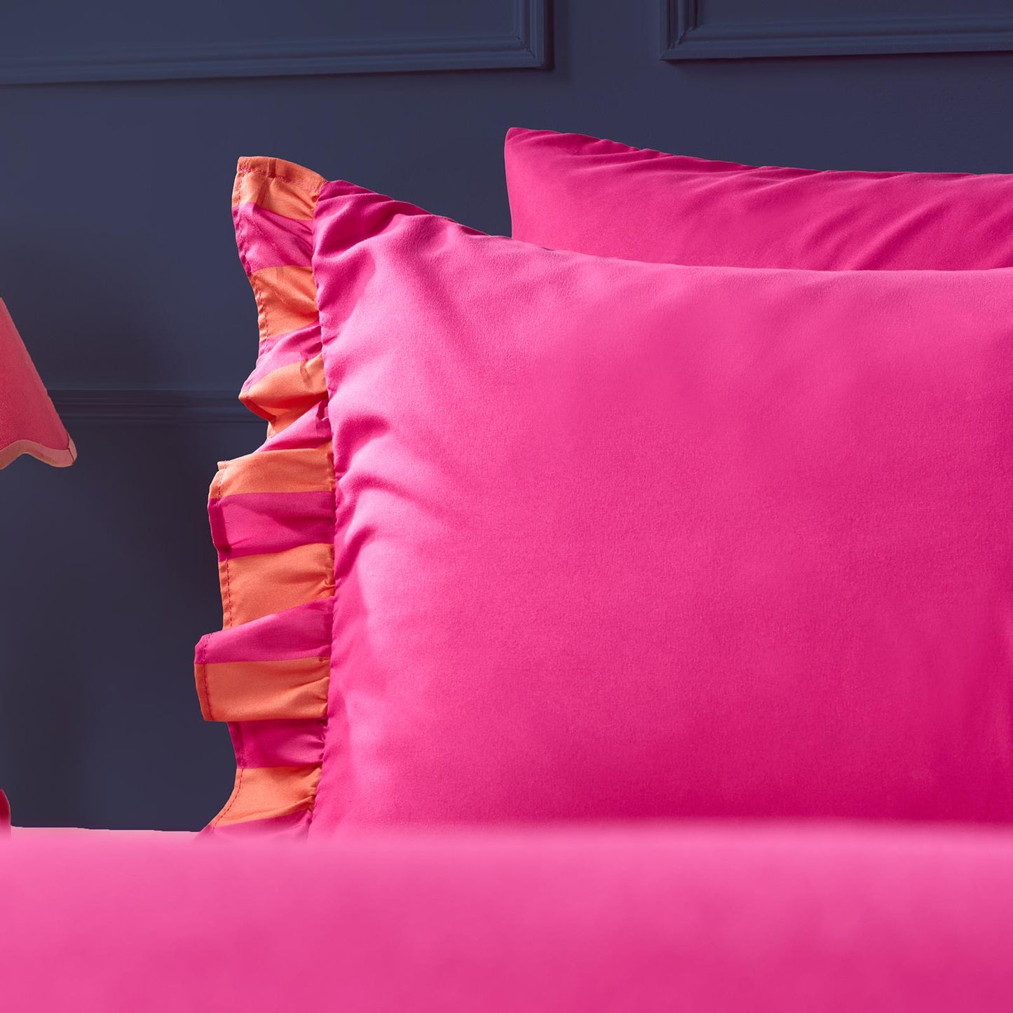 OHS Frill Edge Duvet Cover Set with Pillowcase Microfibre Soft Bedding