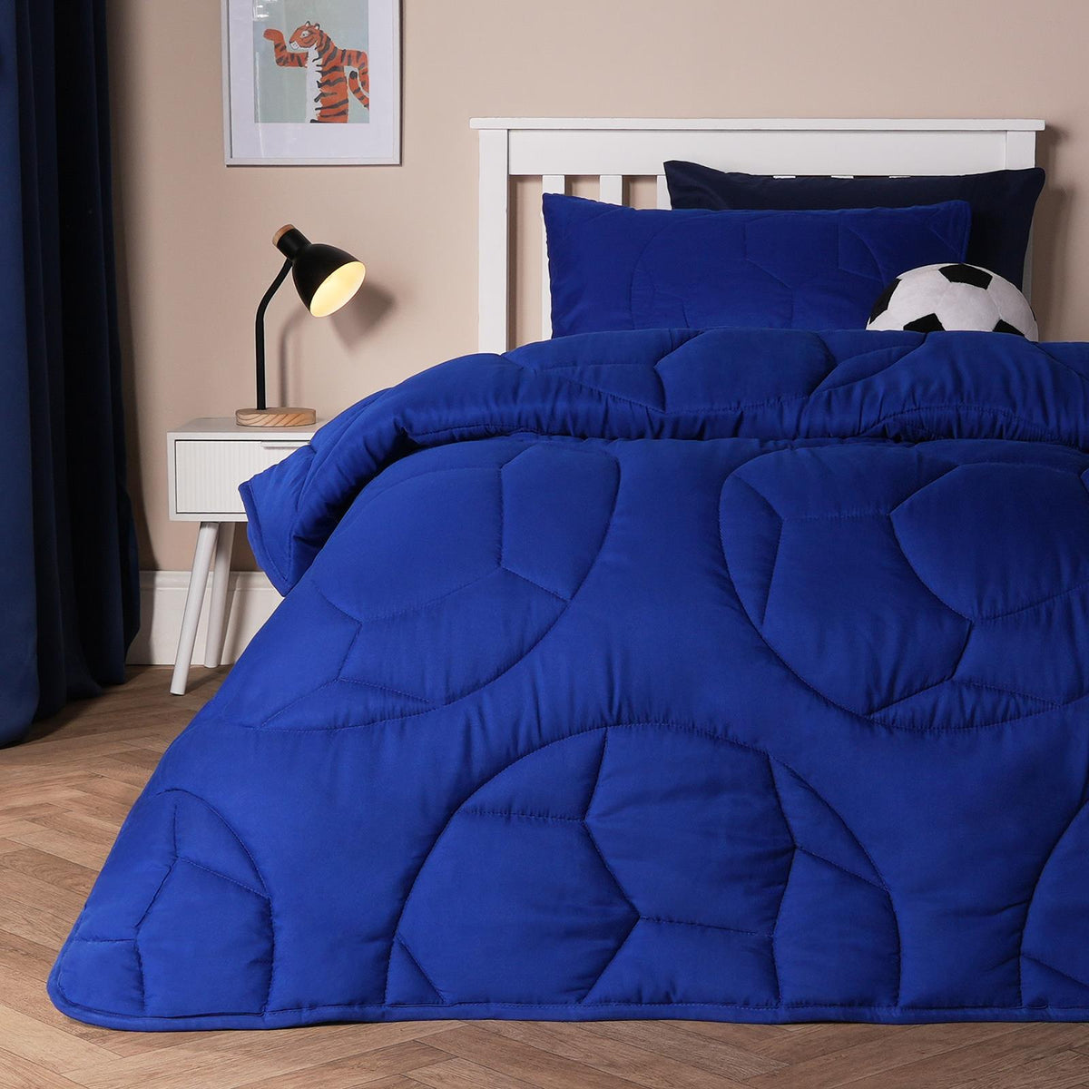 OHS Football Coverless 7.5 Tog Duvet with Pillowcase Embossed Quilt Bedding Set