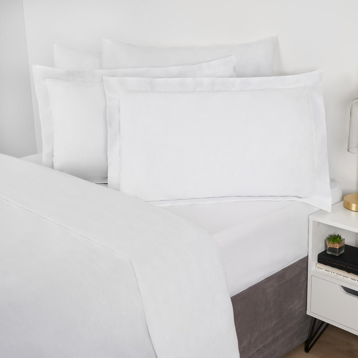 OHS Multi-Pack Polycotton Hotel Style Housewife Oxford Edge Pillowcase Set