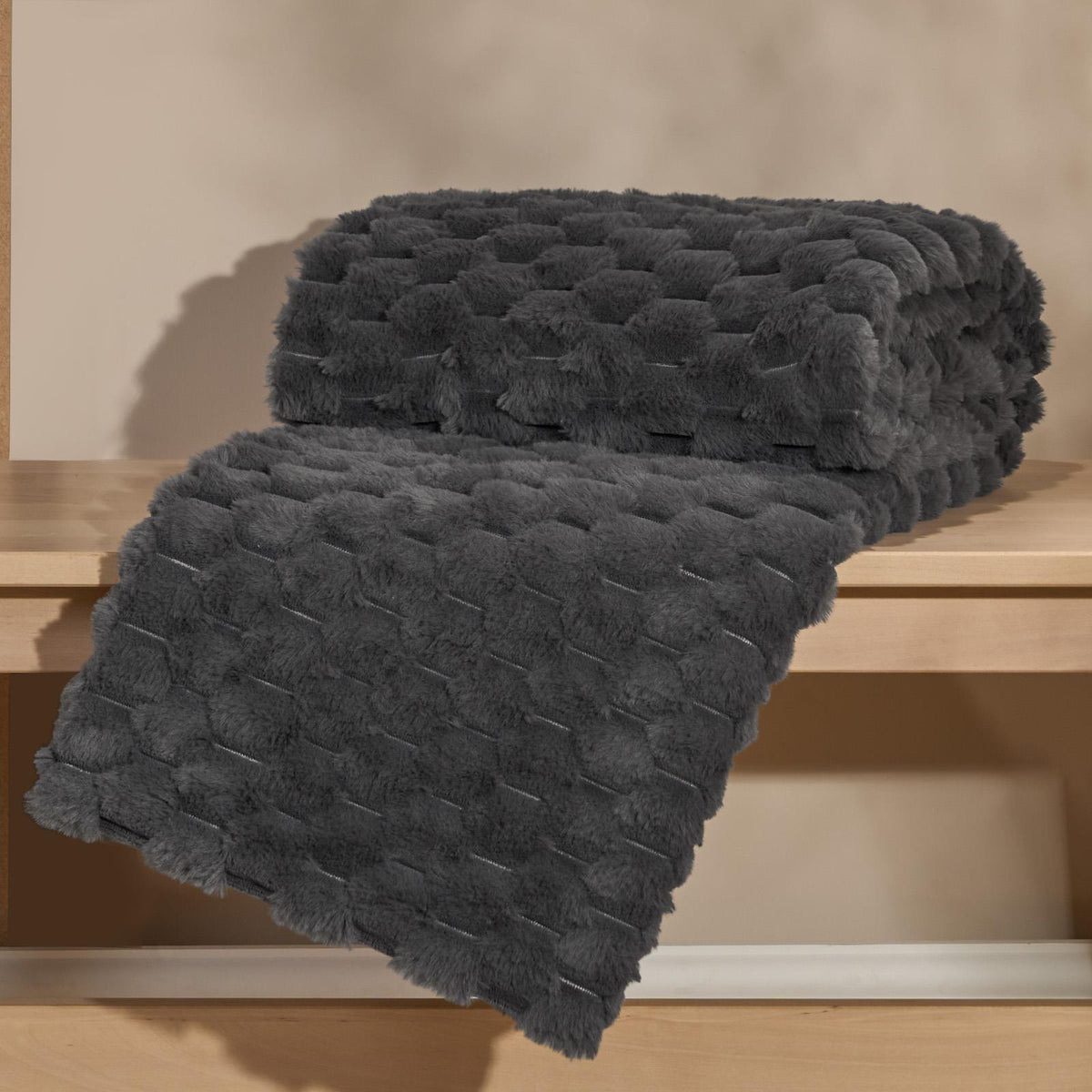 OHS Waffle Throw Bed Blanket Faux Fur Supersoft Warm Fleece Cosy Plush