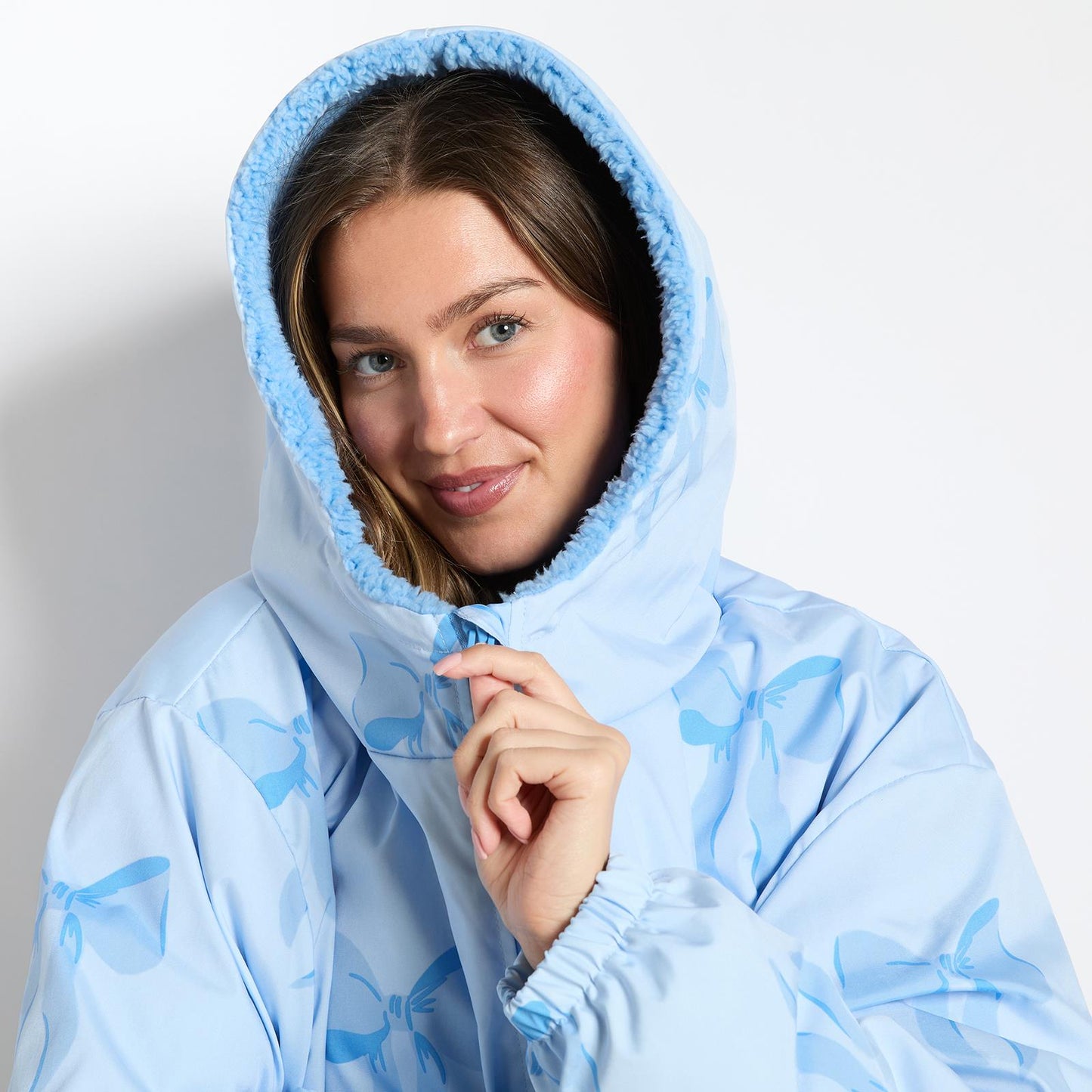 OHS Bows Print Drying Changing Robe Sherpa Lined Water Resistant Oversized Coat