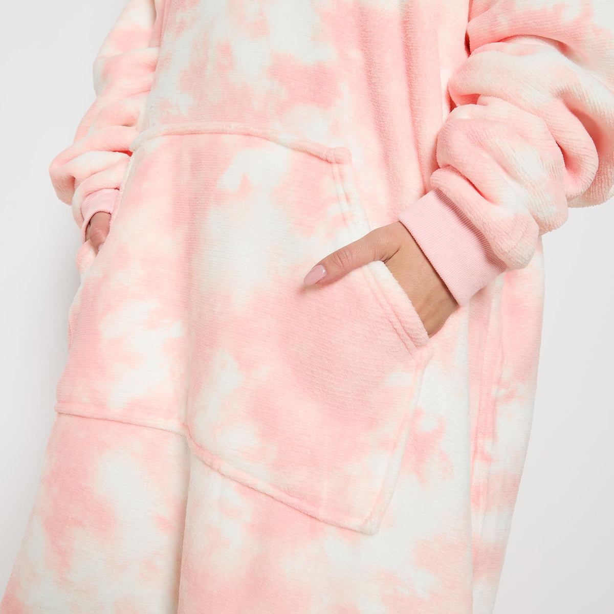 OHS Extra Long Tie-Dye Print Fleece Oversized Wearable Hoodie Blanket