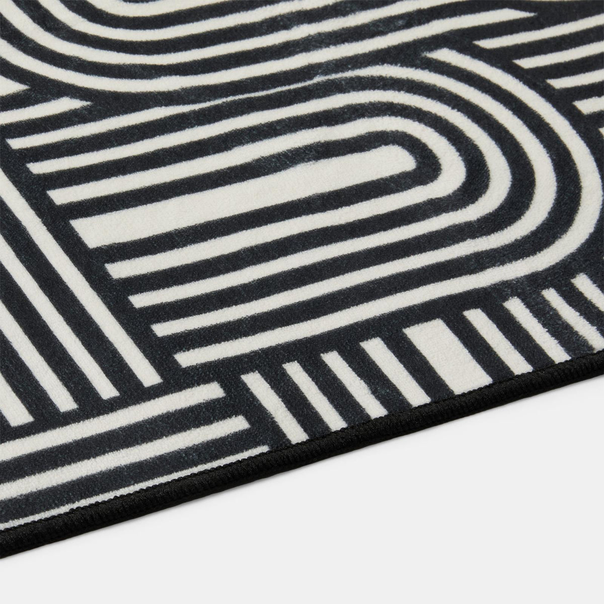 OHS Washable Rug Geometric Print Ultra Soft Living Room Area Mat Accent Rugs