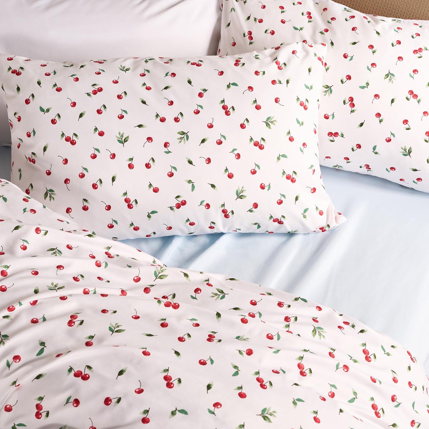 OHS Ditsy Print Bedding Microfibre Duvet Cover Set with Pillowcase Soft