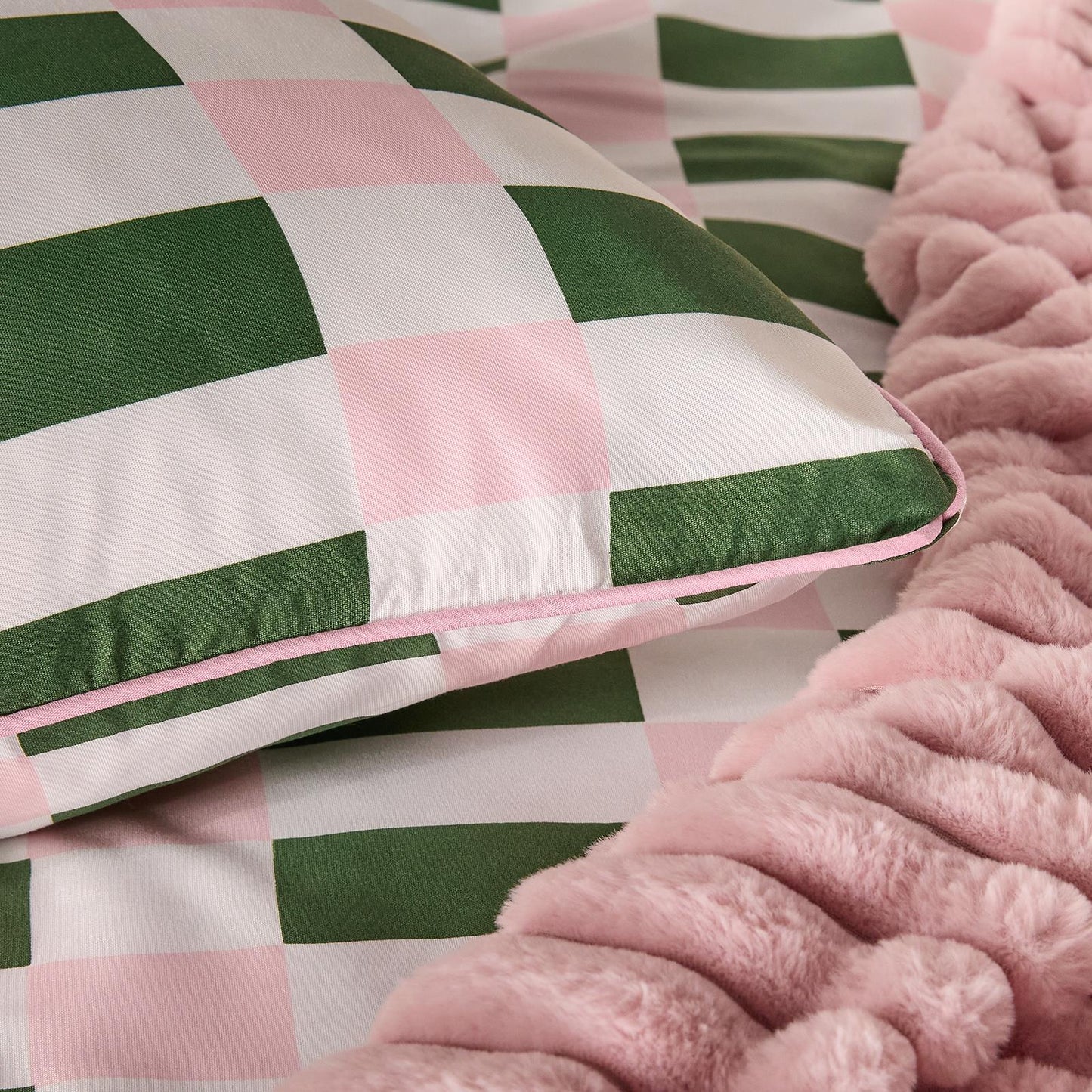 OHS Checkerboard Print Bedding Set Microfibre Duvet Cover with Pillowcase