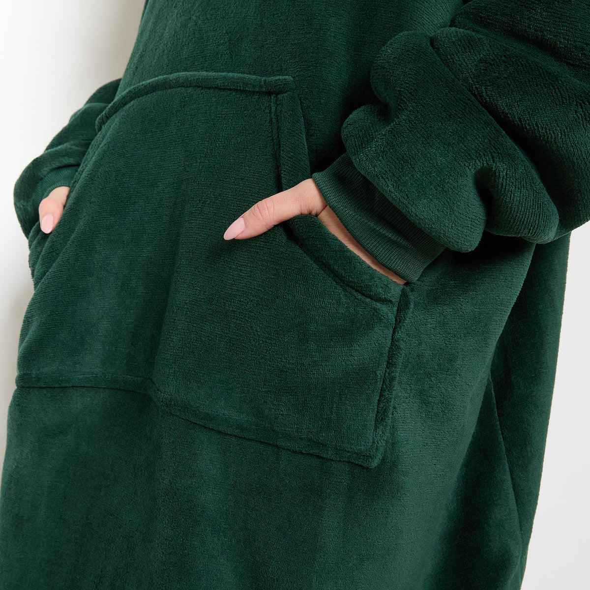 OHS Extra Long Hoodie Blanket Oversized Soft Sherpa Fleece Giant Sweatshirt