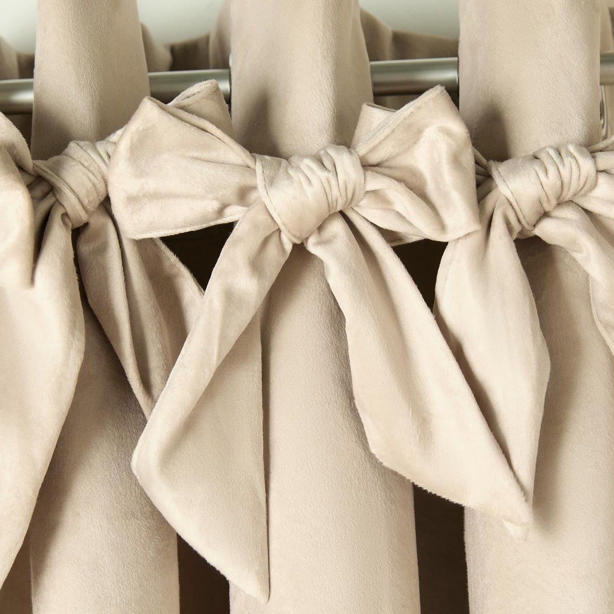 OHS Velvet Eyelet Curtains Bow Decor 2 Pair Of Ready Made Luxury Thick Ring Top